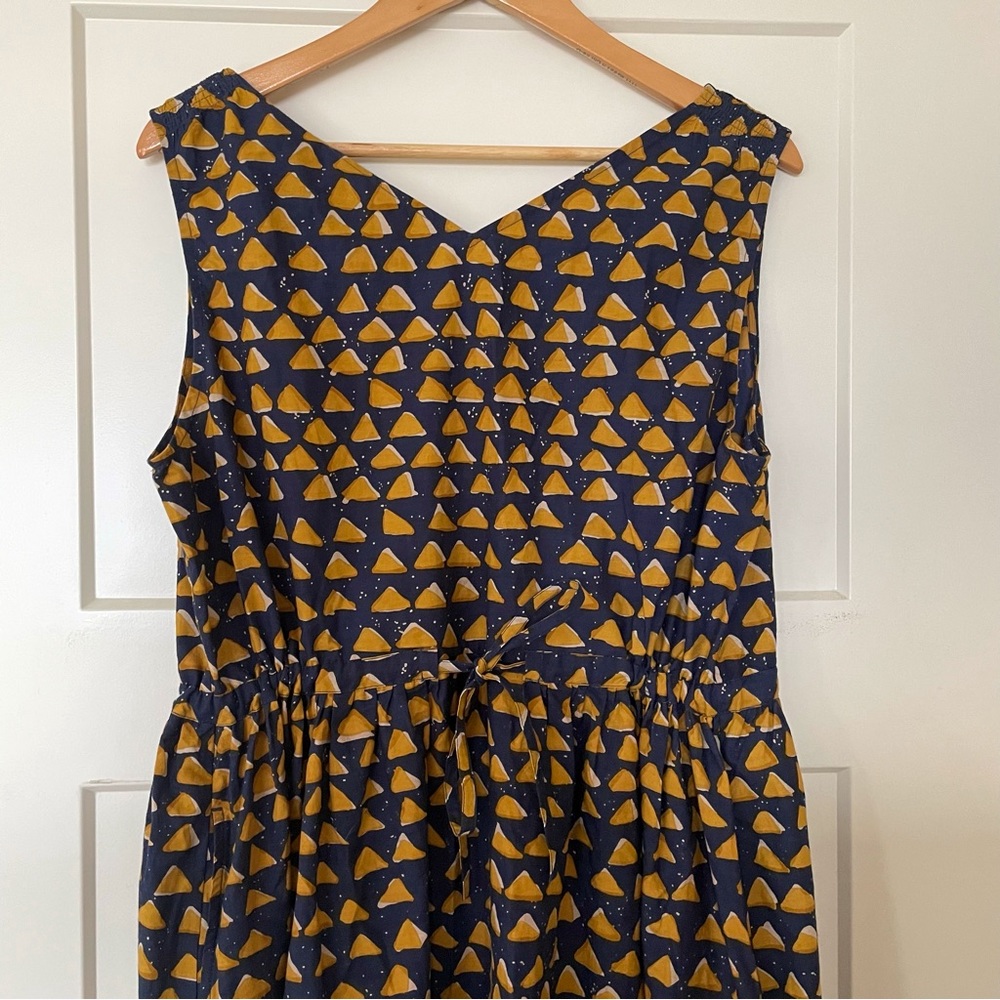 Toast UK Sleeveless Triangle Print Dress